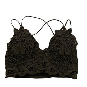 black lace bralette/crop top